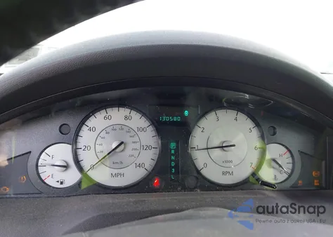 2010 Chrysler 300 Touring/Signature Series/Executive Series из США, поврежденный, VIN 2C3CA5CV5AH319748